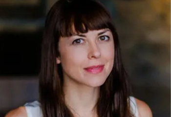 Portrait of Katie Hunt-Morr